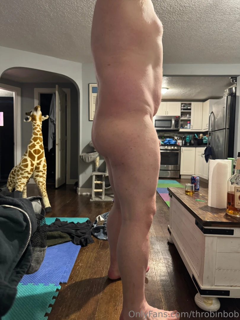 I ve been working hard lately so i did a little strip for ya there is part 4 