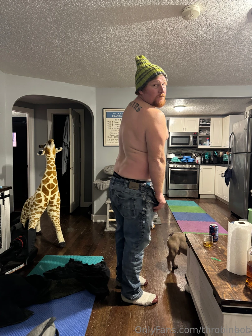 I ve been working hard lately so i did a little strip for ya there is 