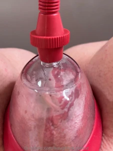 Snuck my pussy pump into work and decided to make you a video part 1