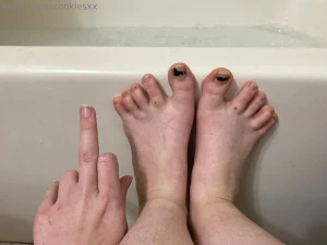Feet pics part 63