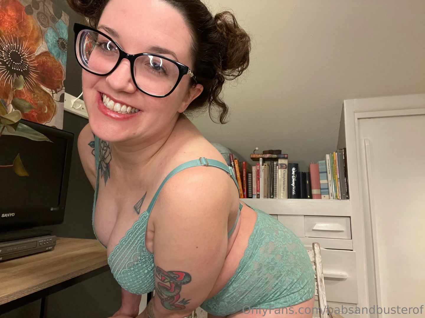 We did another photo shoot tonight and we re so ready to show you dm 