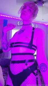 Some of my fav pics my ass and tits look amazing hope you enjoy fyp part 5