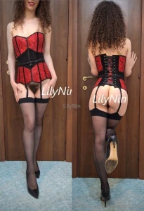 Ciao sono lily una studentessa di 25 anni amo l erotismo e il sesso ma