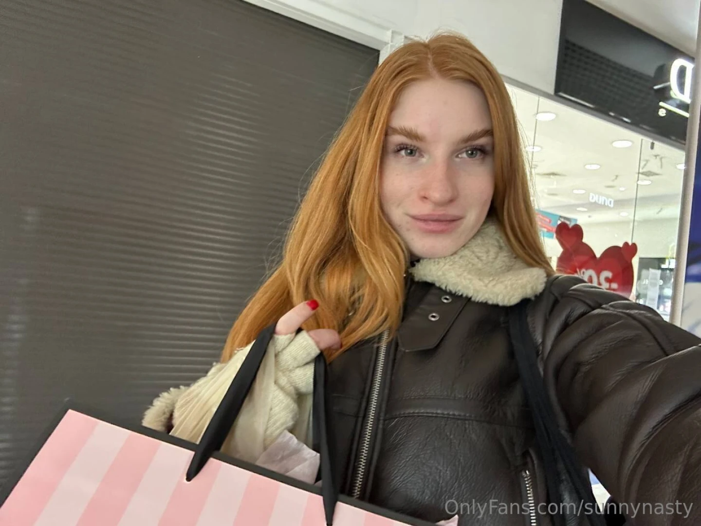 Shopping is done but the evening is just beginning these outfits are 