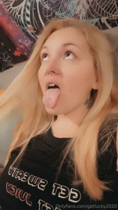 Exactly how i m gonna be looking up at you when you bust that huge