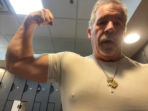 Back and biceps today part 1