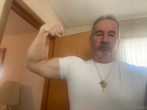 Might rest today feeling sore i ll hit back tomorrow working on part 1