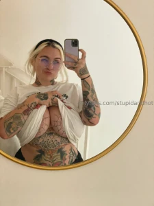 Stop pull em out snap a pic carry on part 1