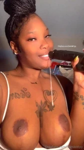 Customized vids available bjs backshots squirting ass spreading foot