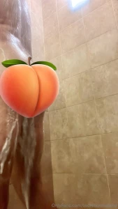 Since i keep getting asked for content here it is in the shower