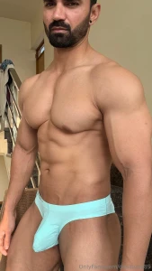 How s my body looking guys