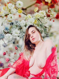 You will take my tasteful nudes and you will like it