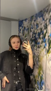 When happiness makes your heart sing you want everyone else to smile