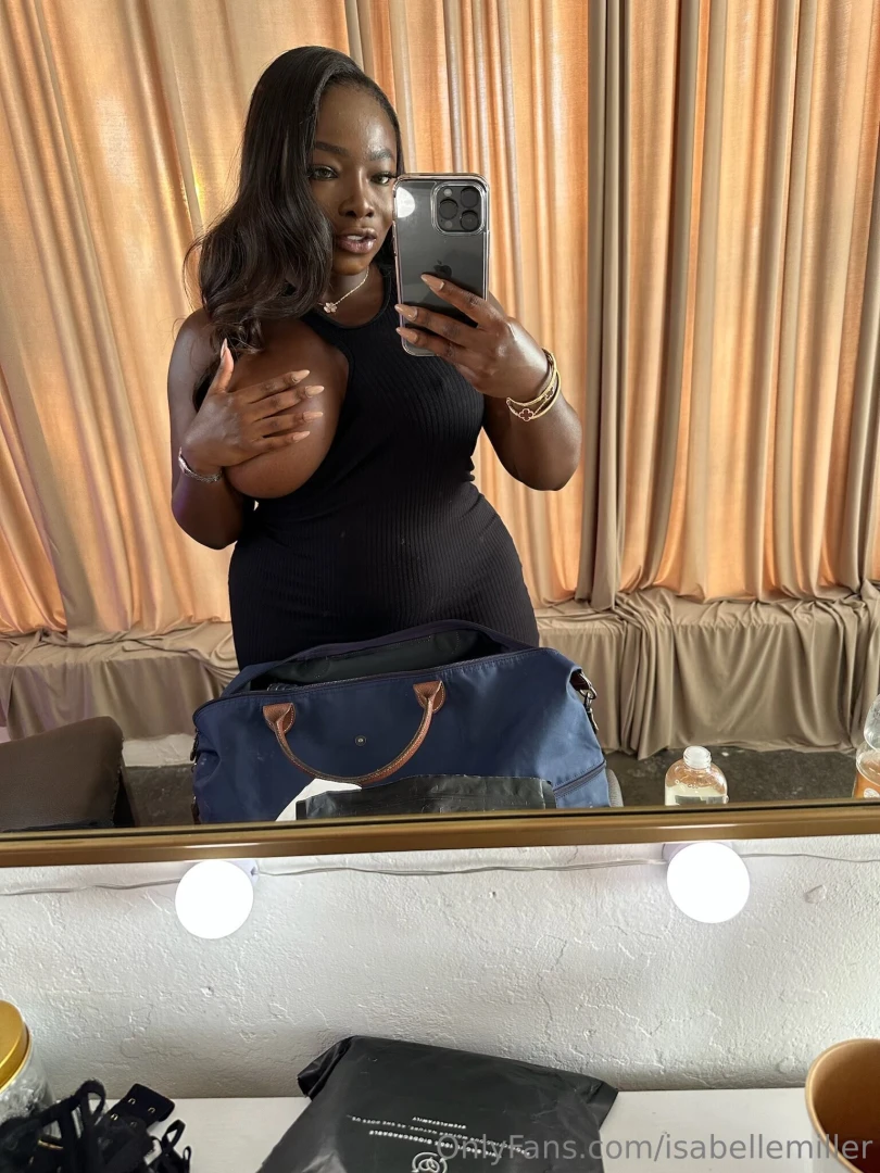 Be honest would you be happy if i posted more photoshoot bts here 