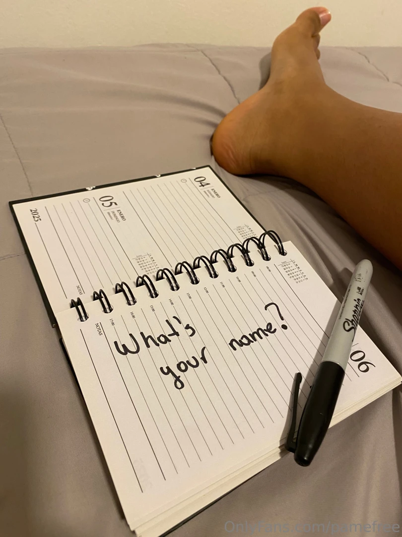 Dime tu hombre y envia tip de 15 recibiras una foto mia desnudita con 