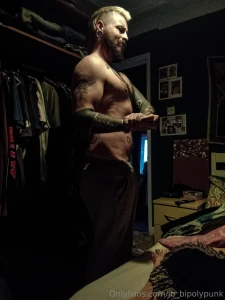 Forgot i left clothes on might have to retake without them part 1