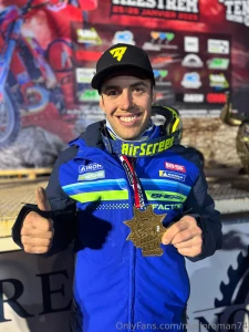 P2 en alestrem casi 8h de moto estoy reventado pero feliz en cuanto