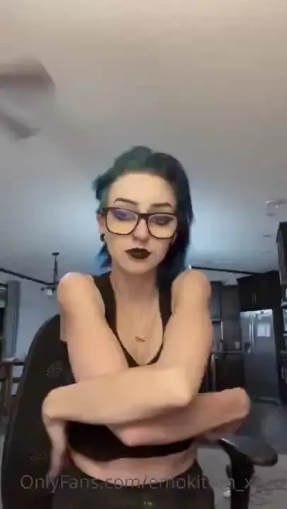 Special offer today i found one of my old hottest videos wanna see the 