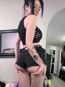 I heard that these shorts fit me is that true