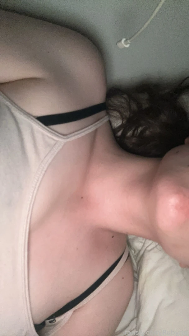 Dream living alone and walking naked with open windows and lights on 