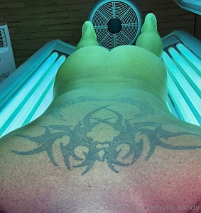 Do my tan lines look more even part 1