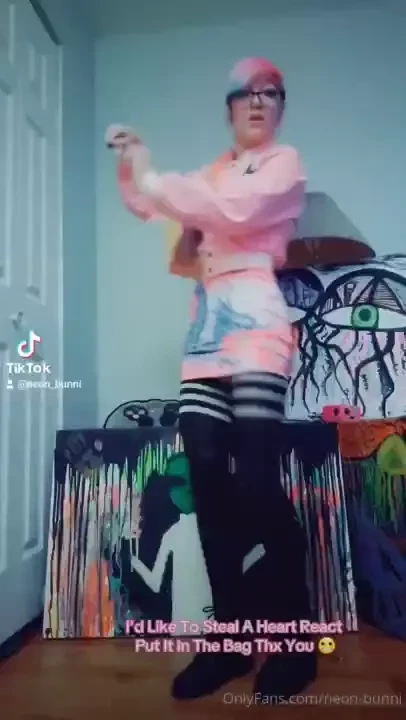 Let me steal your attention with my content uncensor my videos on my 