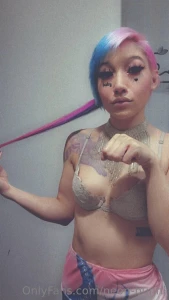 Neon_bunni to uncensor