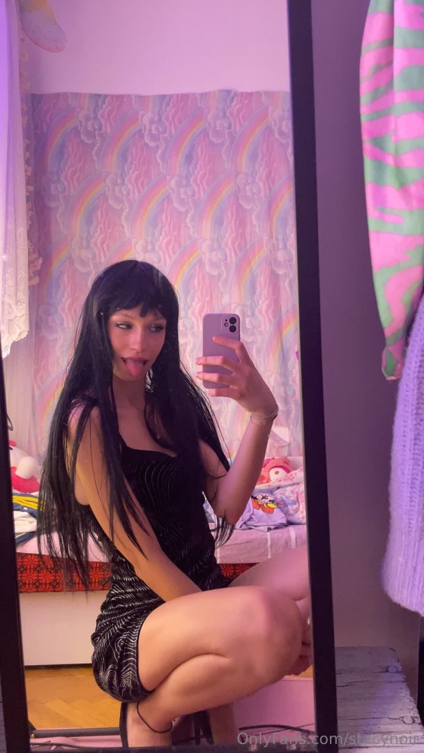 Been such a busy girl todayyy but i saved the best view for you hands part 1 