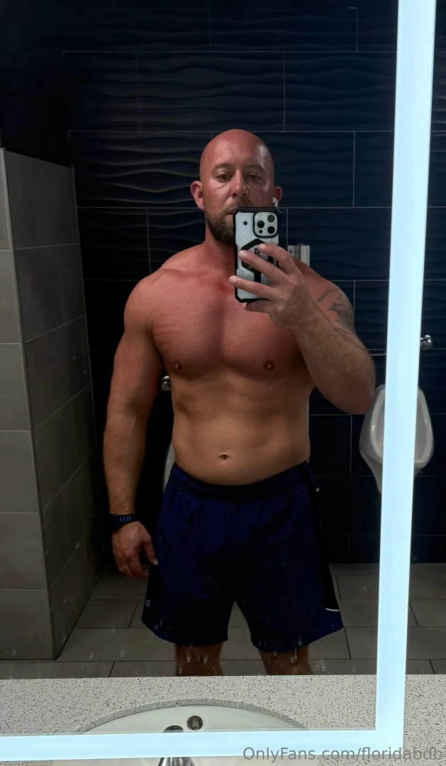 Feeling good after my chest workout part 1 