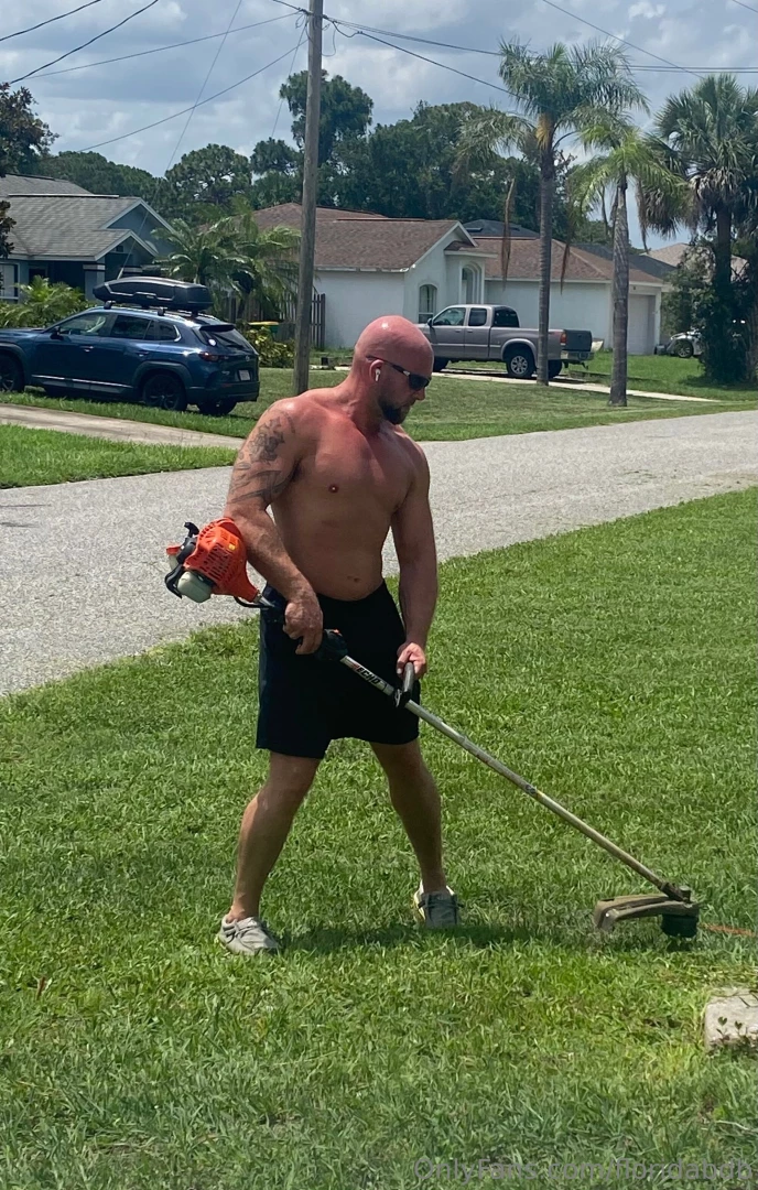 Would you hire me to cut your lawn if i showed up like this 