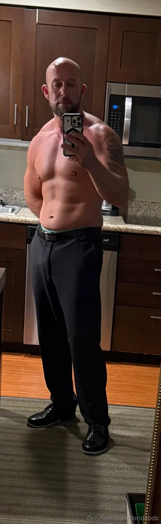 Which outfit do you like better part 20 