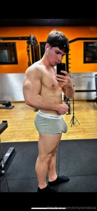 Buongiorno ho appena finito di allenarmi ed ho tanta voglia vieni in