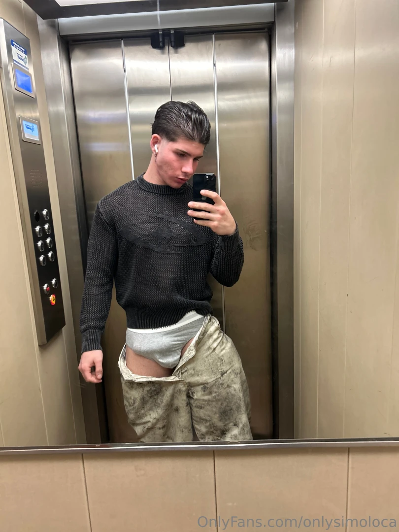 Good morning how are you come to chat and have fun buongiorno come 