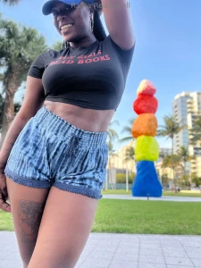 Can you guess my city by the statue