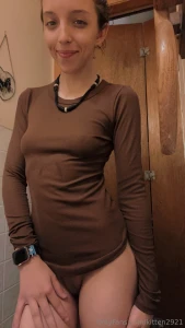 Love this color on me don t you be better if it was off though