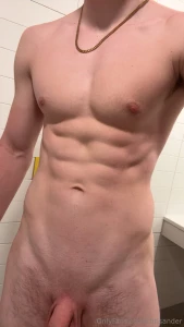 Sorry for the no post the last few days i was away on a trip