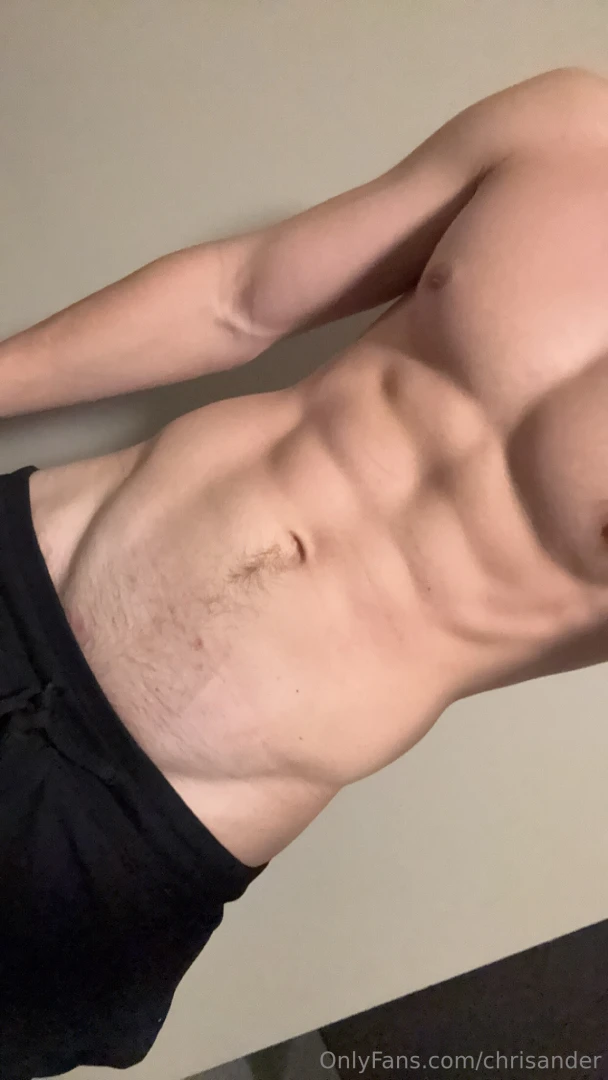 Comment if you wanna take these pants off 