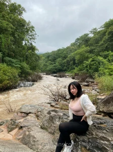 I have special pics this set do you want to see
