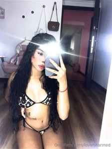 I know you are looking at this booty