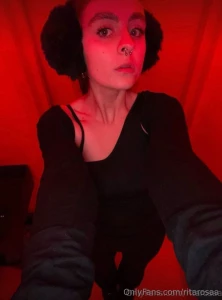 My mood color today is passionate red what s yours