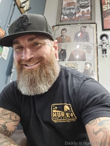 Daddy loves and appreciates all my fans i hope you like my content and