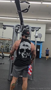 Getting that gym in wish i was getting my dick in deep inside you