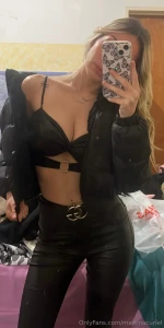 Hoy tengo planesss les gusta el outfit