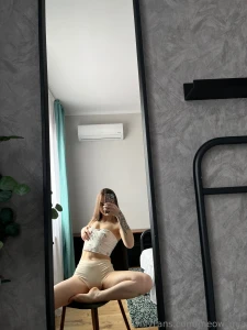 Lazy day wanna play honey