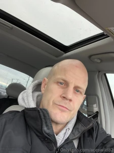 Happy friday make sure you subscribe to my vip so you can chat with me