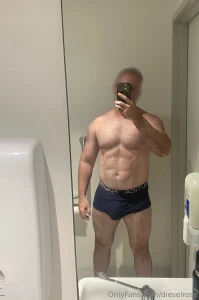 Quick mirror selfie to prove i am in fact still alive