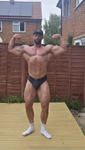 Weekly check in photos 230lb 104kg part 1