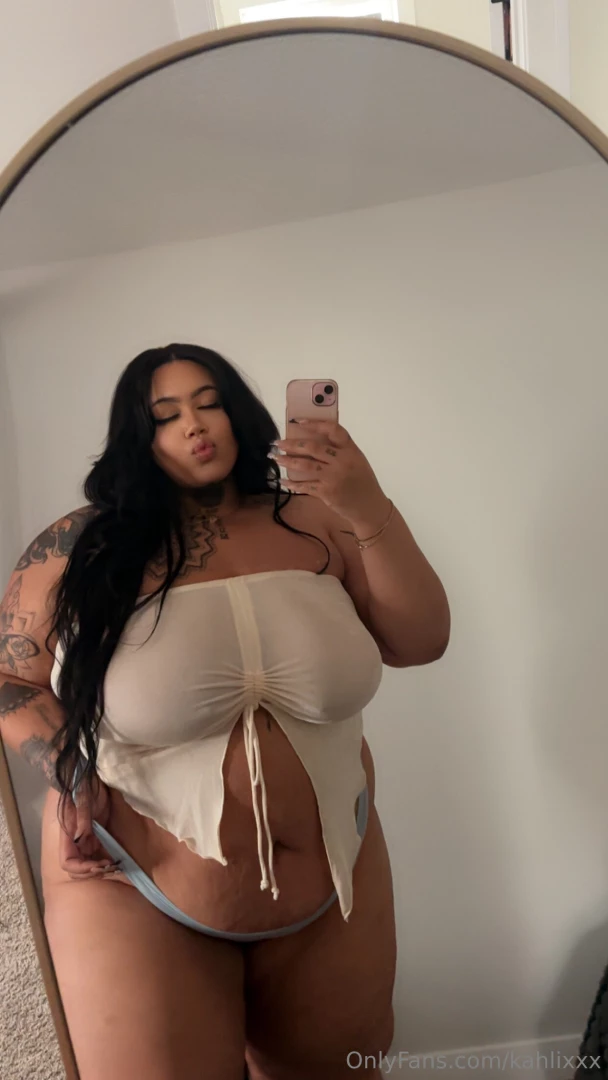 Birthday shoot tomorrow make sure you stop by and show me love 