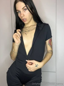 The sun is jealous today - it wants to touch my skin just like you do