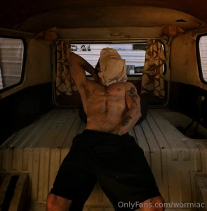 Who wants a shower vid